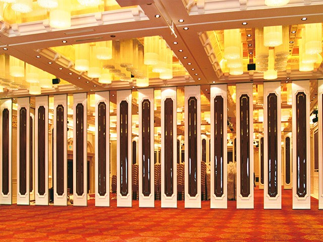 Type100 movable partition

